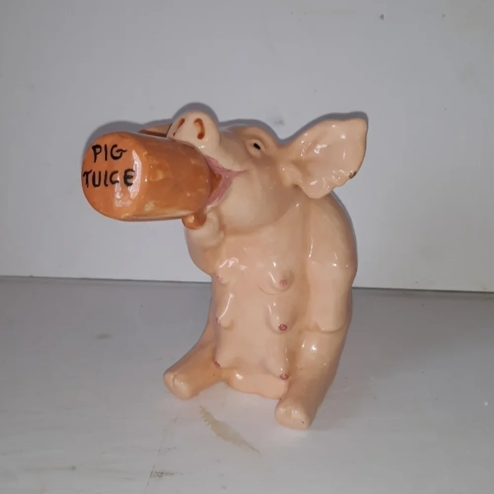 Vintage 1970s ceramic pig juice figurine